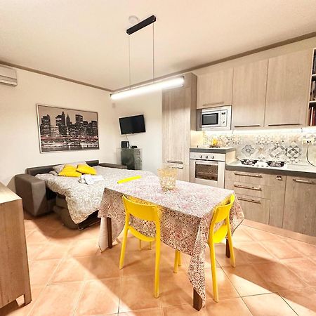 Apartment With Private Parking - Roma Est. Lunghezza Exterior foto